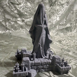 Nightspire Vale - Haunted Statues